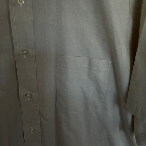 Editions By Van Heusen Short Sleeve Button Down Shirt Sz 17.5 Tan Neutral Safari - Picture 3 of 10